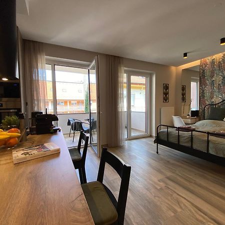 T27 Apartments Free Parking Ingyenes Zart Parkolo Győr Exteriör bild