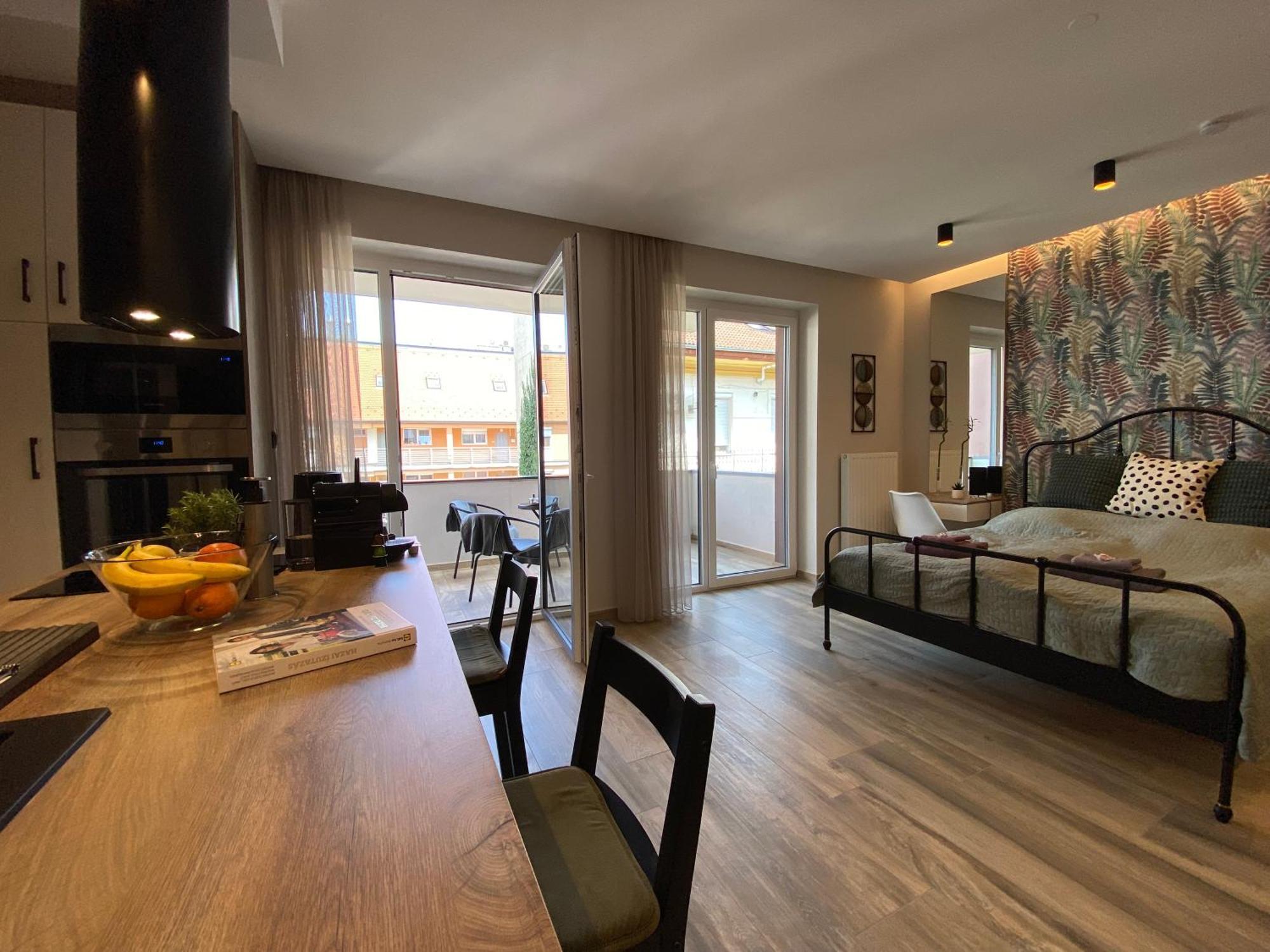 T27 Apartments Free Parking Ingyenes Zart Parkolo Győr Exteriör bild