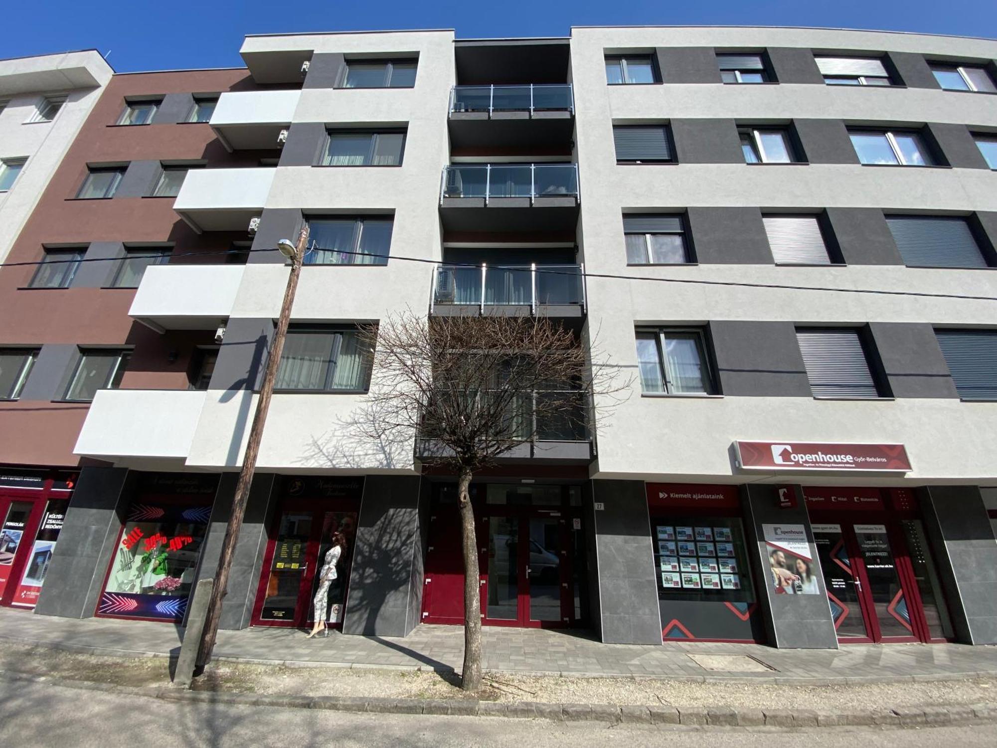 T27 Apartments Free Parking Ingyenes Zart Parkolo Győr Exteriör bild